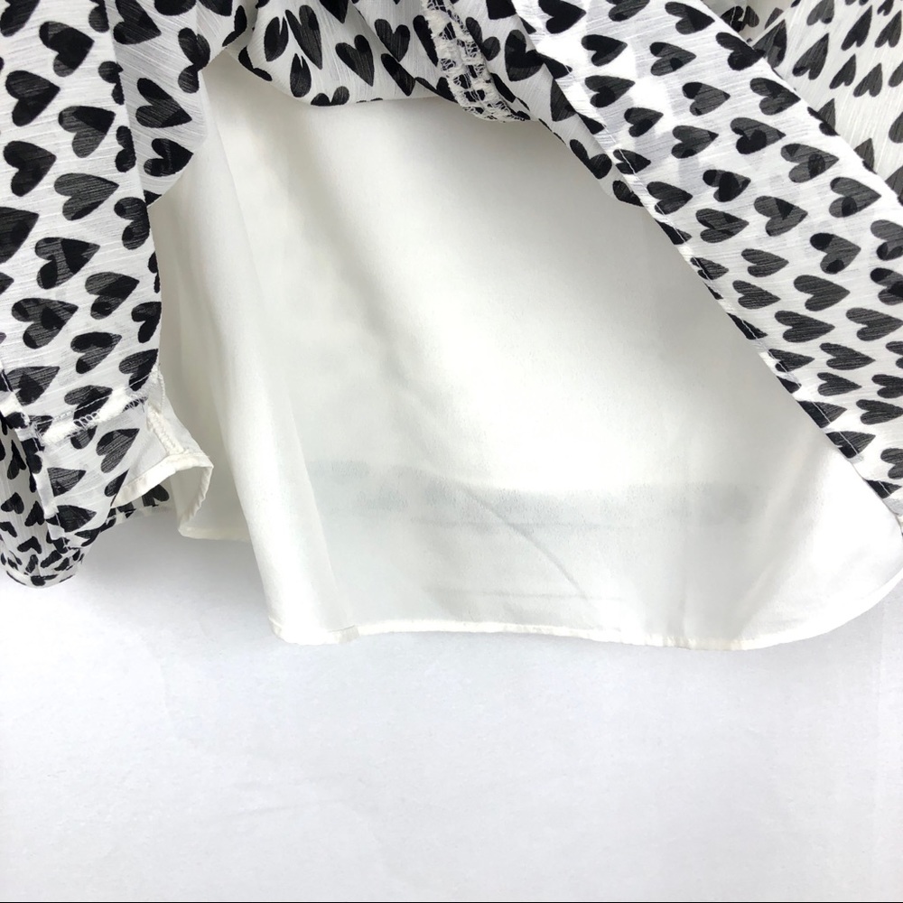 NWT J.Crew Ruffle-trim V-neck blouse Heart Pattern - Picture 6 of 9